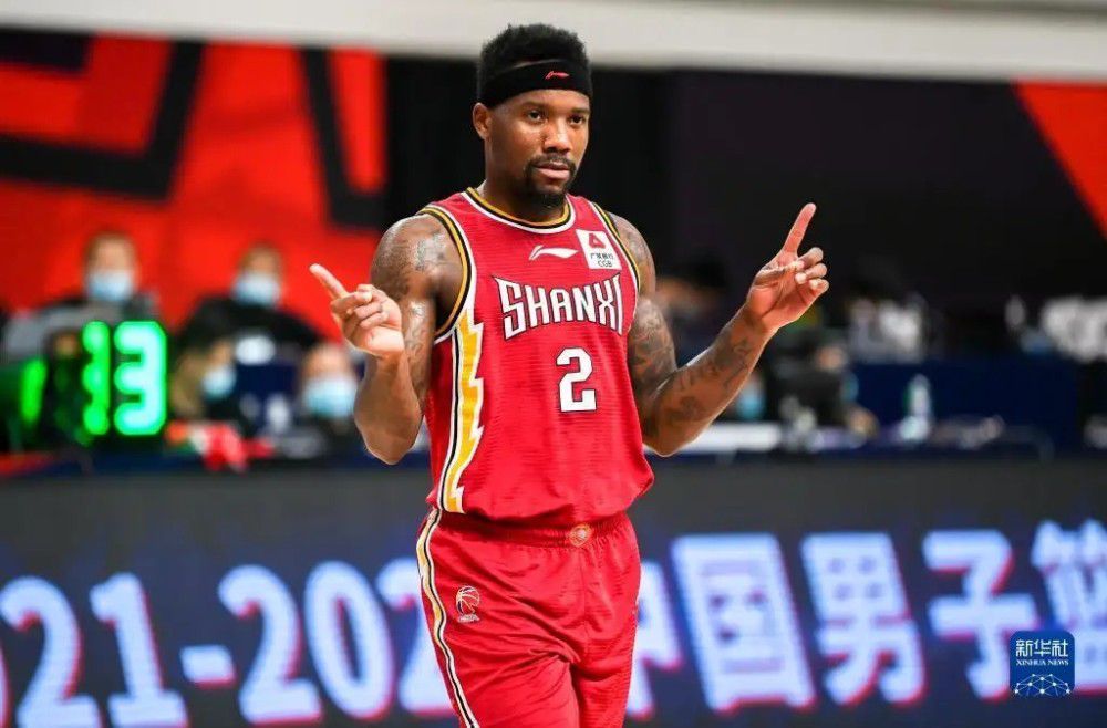 喜好发掘寻宝又喜好空想，晚上睡觉还需要祖母查抄床底衣柜是不是有怪物才可以安心睡觉。